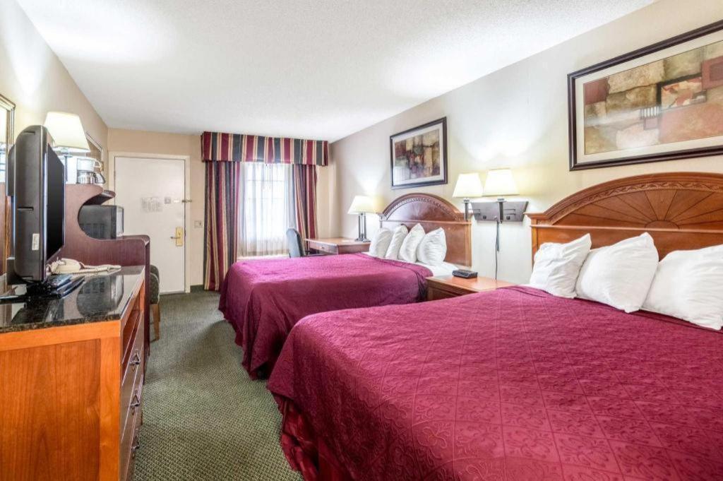 Quality Inn Ripley Exterior photo
