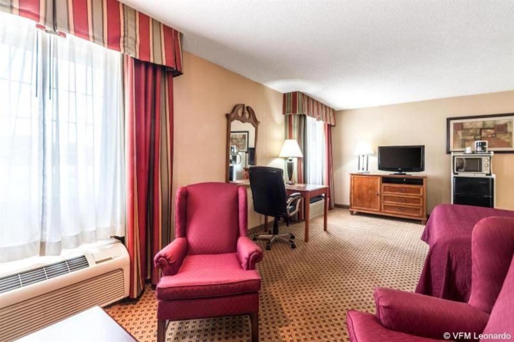 Quality Inn Ripley Exterior photo