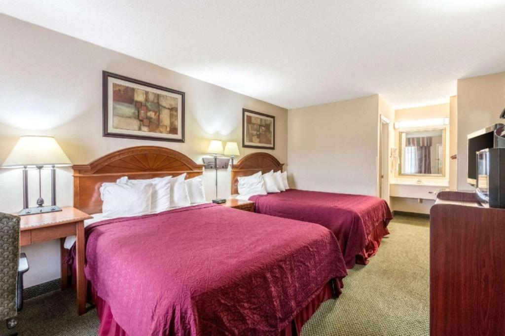 Quality Inn Ripley Exterior photo