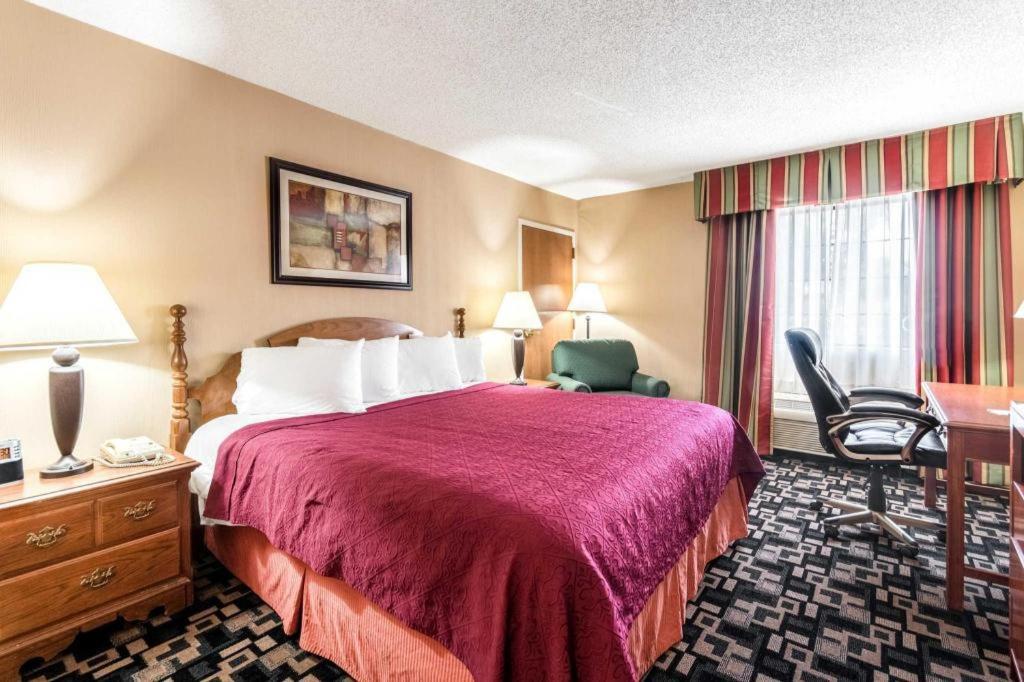 Quality Inn Ripley Exterior photo