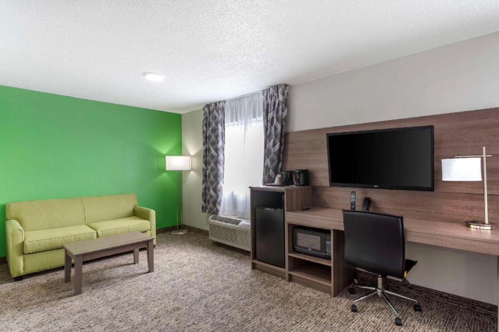 Quality Inn Ripley Exterior photo
