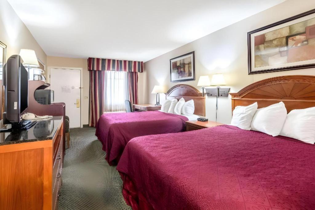 Quality Inn Ripley Exterior photo